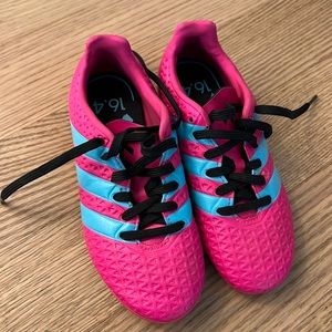 Adidas girls soccer cleats size 13